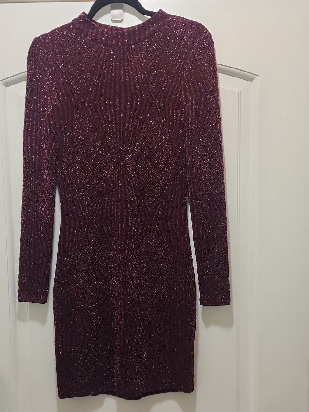 Windsor Long Sleeve Sparkle Bodycon Dress - Burgundy